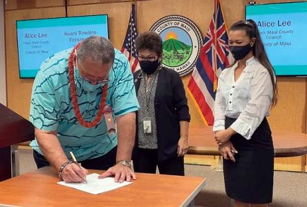 Mayor signs tax bill